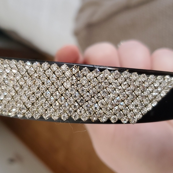 Diamond Headband - Picture 4 of 5